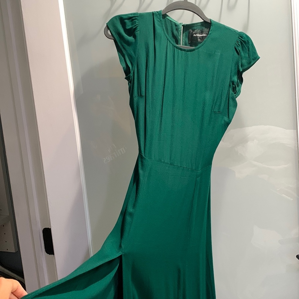 Reformation dress! Open back & only worn once!